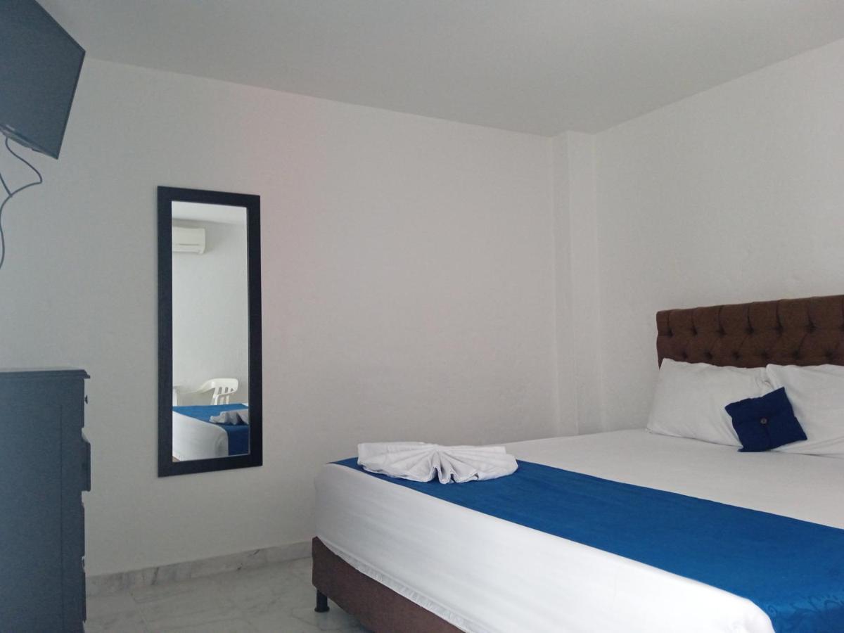Blue Star Hotel Melgar Esterno foto